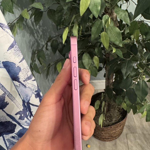 Apple iPhone 16 - Unlocked, 128 GB, Pink, A3081