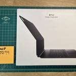 Used Apple Magic Keyboard for iPad Pro - Black