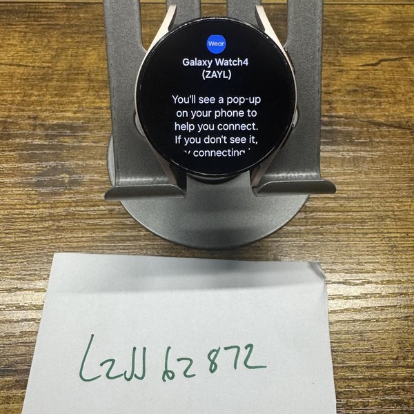 Samsung Galaxy Watch4 - Unlocked, Gold, 44mm