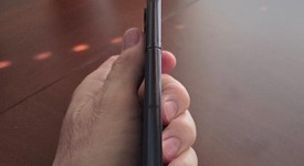 Mint
													Motorola Razr Plus (2024) - Unlocked, Navy Blue, 256 GB, 12 GB, photo 5 of 9
