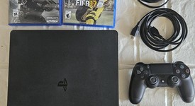 Mint
													PlayStation 4 Slim - Black, 500 GB, photo 1 of 3