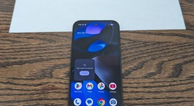 Good
													Google Pixel 9 - Unlocked, Obsidian, 128 GB, 12 GB, G2YBB, photo 2 of 5