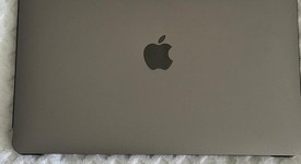 Mint
													MacBook Air 2020 - 13" - I3, Gray, 256 GB, 8 GB, photo 3 of 9
