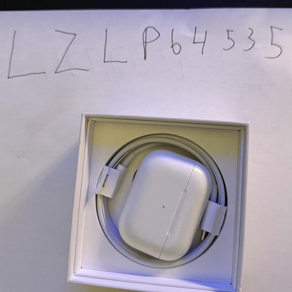 Apple AirPods Pro 2 - USB-C