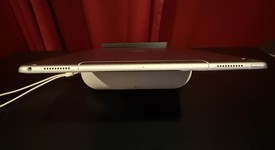 Good
													Apple iPad Pro 12.9" 2nd Gen 2017 - Unlocked, Gray, 512 GB, photo 4 of 6