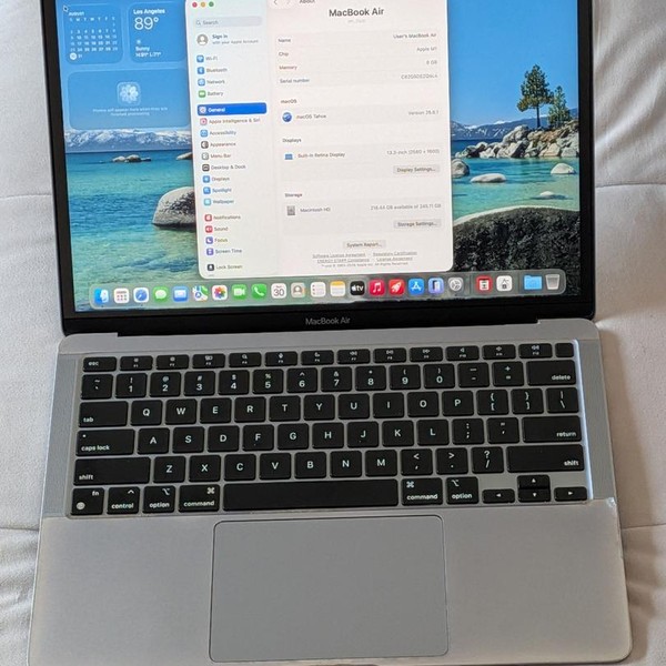 MacBook Air 2020 - 13 inch - 256 GB, Gray, 8 GB, Apple M1
