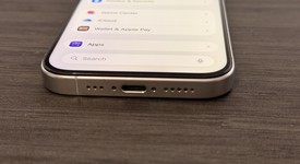 Good
													Apple iPhone 15 Pro - Unlocked, White, 128 GB, A2848, photo 2 of 6