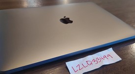 Good
													MacBook Pro 2020 - 13" - I7, Silver, 1 TB, 32 GB, photo 3 of 17