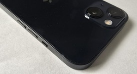 Mint
													Apple iPhone 13 - Unlocked, Midnight, 128 GB, A2482, photo 3 of 9