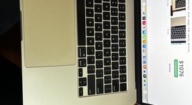 Good
													MacBook Air 2025 (M4) - 15" - Apple M4, Starlight, 256 GB, 16 GB, photo 4 of 10