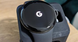 Good
													Google Pixel Watch 2 - Unlocked, Black, LTE, photo 2 of 6