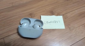 Used
													Sony WF-1000XM5 - Silver, photo 2 of 5