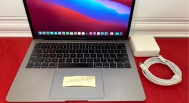 Good
													MacBook Air 2019 - 13" - I5, Gray, 256 GB, 16 GB, photo 5 of 11