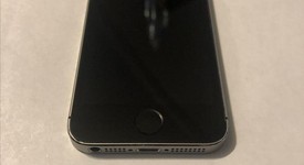 Fair
													Apple iPhone 5S - Unlocked, Gray, 16 GB, A1533, photo 2 of 9