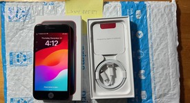 Mint
													Apple iPhone SE 3rd Gen 2022 - Unlocked, Red, 64 GB, A2595, photo 1 of 10