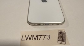 Mint
													Apple iPhone 11 - Unlocked, White, 64 GB, A2111, photo 4 of 8