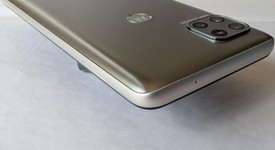 Mint
													Motorola One 5G Ace - Unlocked, Silver, 128 GB, 6 GB, photo 2 of 13