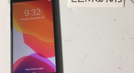 Fair
													Apple iPhone 8 - Unlocked, Gray, 64 GB, A1905, GSM, photo 3 of 5