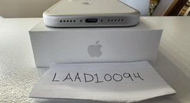 Mint
													Apple iPhone 17 Pro - Unlocked, Silver, 256 GB, A3256, photo 5 of 10