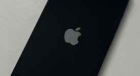 Good
													Apple iPhone 13 - T-Mobile, Midnight, 128 GB, A2482, photo 3 of 5