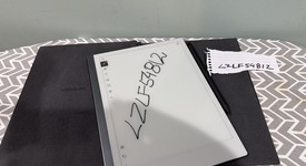 Mint
													reMarkable 2, photo 1 of 10