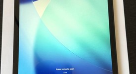 Good
													Apple iPad 9th Gen - Unlocked, Gray, 64 GB, A2603, photo 1 of 14