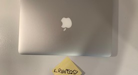 Good
													MacBook Pro 2015 (Retina) - 13" - Silver, 256 GB, 16 GB, photo 2 of 7