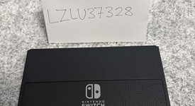 Mint
													Nintendo Switch - OLED - White, 64 GB, The Legend of Zelda: Tears of the Kingdom Edition, photo 4 of 9