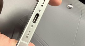 Good
													Apple iPhone 17 - Unlocked, White, 256 GB, A3258, photo 3 of 8