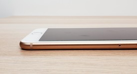 Good
													Apple iPhone 8 Plus - Unlocked, Gold, 256 GB, A1864, photo 4 of 10