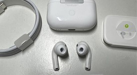 Used
													Apple AirPods Pro 2 - USB-C, photo 3 of 3