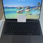 Mint MacBook Pro 2025 - 14 inch - 1 TB, Space Black, 16 GB, Apple M5