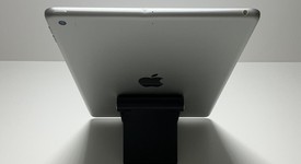 Good
													Apple iPad 9th Gen - Wi-Fi, Silver, 64 GB, A2602, photo 5 of 9