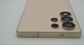 Good
													Samsung Galaxy S25 Ultra - Unlocked, Pinkgold, 512 GB, 12 GB, SM-S938U1, photo 5 of 11