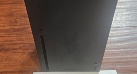 Mint
													Xbox Series X (2020) - Black, 1 TB, standard, photo 3 of 10
