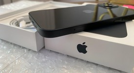 Mint
													Apple iPhone 13 - Unlocked, Midnight, 128 GB, A2482, photo 2 of 13