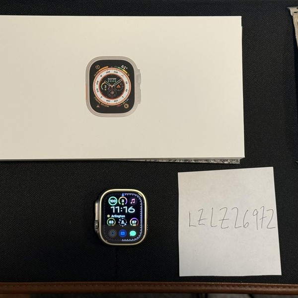 Apple Watch Ultra 49mm - Verizon, Titanium, A2622