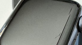 Good
													Apple Watch SE 1st Gen 40mm - Verizon, Gray, A2353 - Cellular, Aluminum, photo 4 of 8