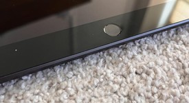 Mint
													Apple iPad 8th Gen - Wi-Fi, Gray, 32 GB, A2270, photo 4 of 9