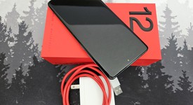 Mint
													OnePlus 12 - Unlocked, Black, 256 GB, 12 GB, CPH2583, photo 3 of 7