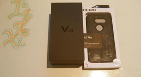 Good
													LG V30 - AT&T, Black, 64 GB, H931, photo 3 of 8