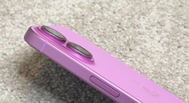 Mint
													Apple iPhone 16 - Unlocked, Pink, 128 GB, A3081, photo 3 of 11