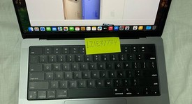 Good
													MacBook Pro Late 2023 (M3) - 14" - Apple M3, Gray, 1 TB, 8 GB, 10-core GPU, photo 3 of 11