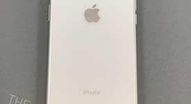 Fair
													Apple iPhone Xr - Verizon, White, 128 GB, A1984, photo 2 of 2