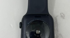 Good
													Apple Watch SE 2nd Gen 44mm - Midnight, A2723 - GPS, Aluminum, photo 2 of 5