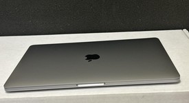 Good
													MacBook Pro 2020 - 13" - Apple M1, Gray, 256 GB, 8 GB, photo 5 of 9