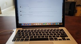 Good
													MacBook Pro 2015 (Retina) - 13" - Silver, 256 GB, 8 GB, photo 1 of 27