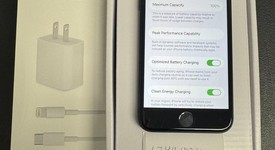 Good
													Apple iPhone SE 3rd Gen 2022 - Unlocked, Midnight, 256 GB, A2595, photo 1 of 3