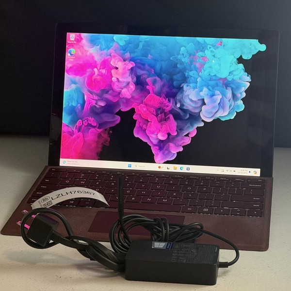 Microsoft Surface Pro 6 - Wi-Fi, Black, 256 GB, 8 GB