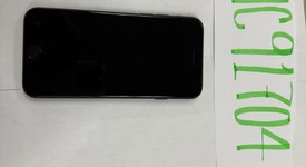 Mint
													Apple iPhone SE 3rd Gen 2022 - Unlocked, Midnight, 64 GB, A2595, photo 2 of 7